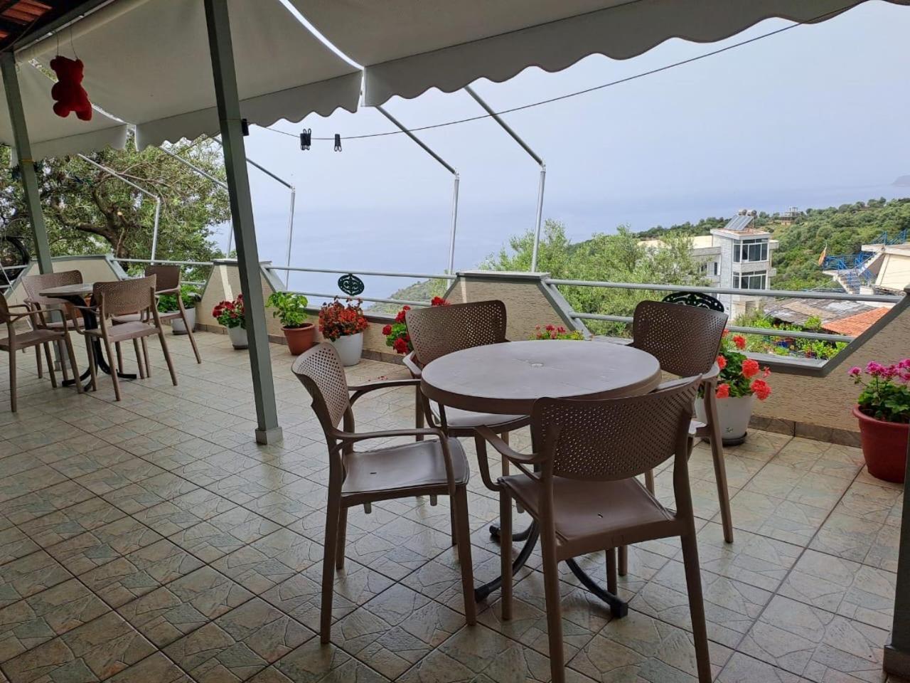 Adriatik Aa Apartment Piqeras
