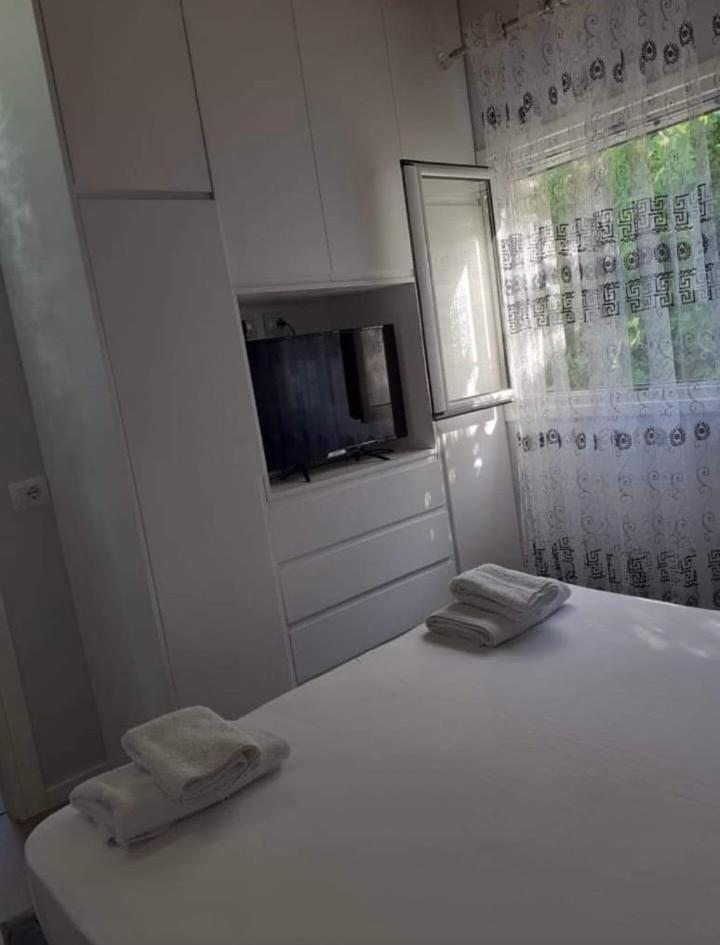 Adriatik Aa Apartment Piqeras
