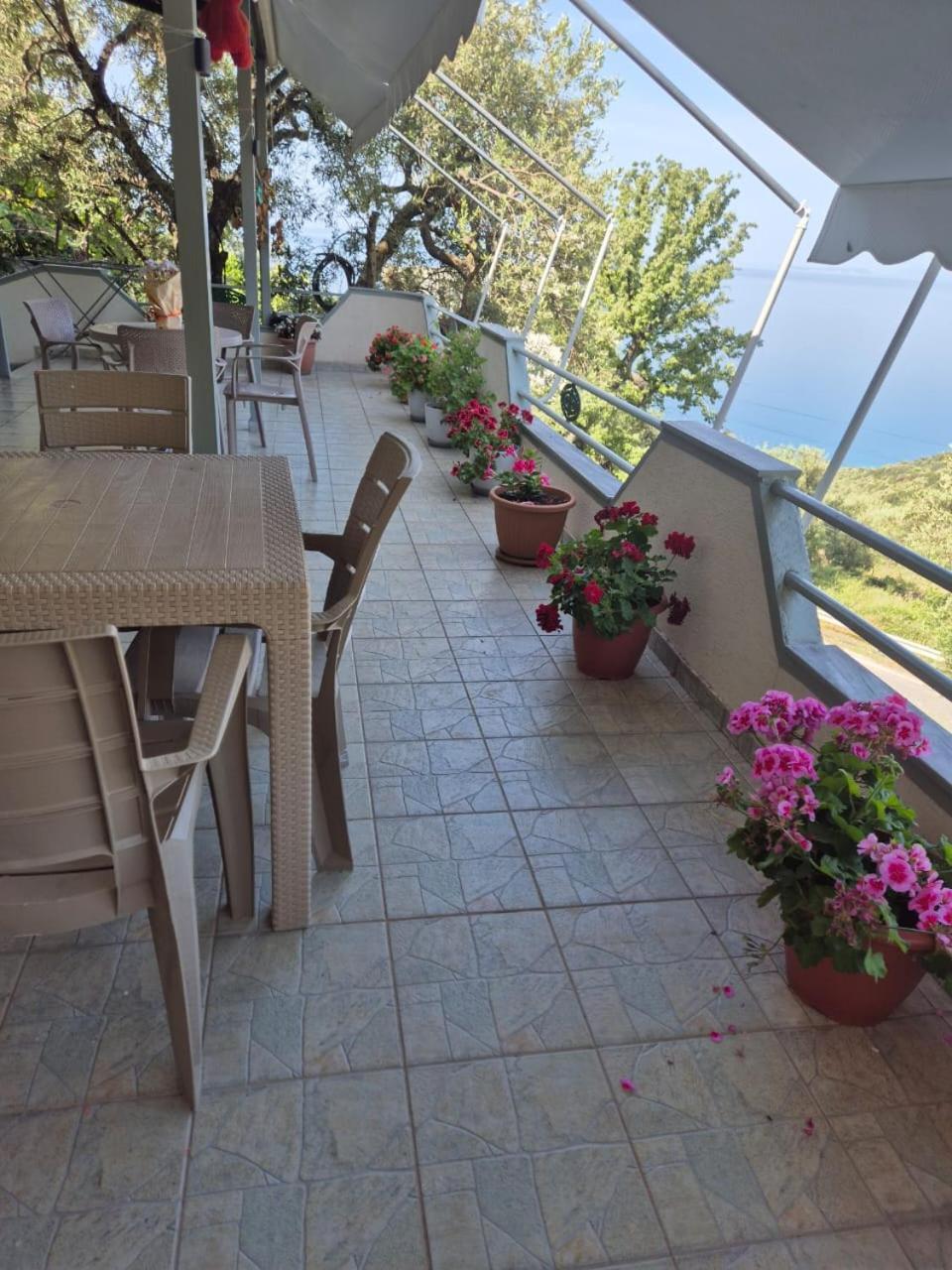 Adriatik Aa Apartment Piqeras